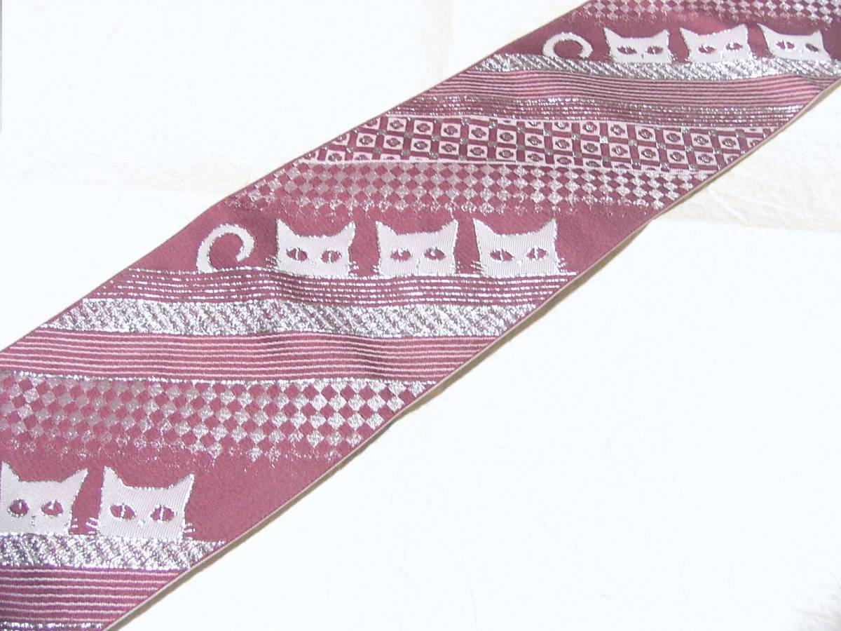 アウトレット　送料込み　かわいい子猫柄　日本製　ポリエステル・半巾帯「夏あそび」　ロングサイズ４ｍ　未使用・わけあり品　_画像3