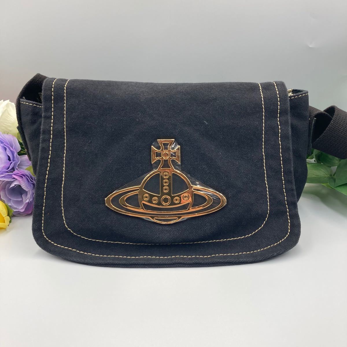 大人気 Vivienne Westwood ヴィヴィアンウエストウッド エッジ 大人気 Vivienne Westwood ヴィヴィアンウエストウッド エッジ