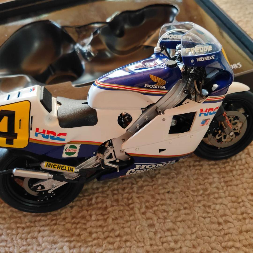 1/12 ミニチャンプス ホンダNSR500 フレディースペンサー 1985GP 1/12 ミニチャンプス ホンダNSR500 フレディースペンサー 1985GP