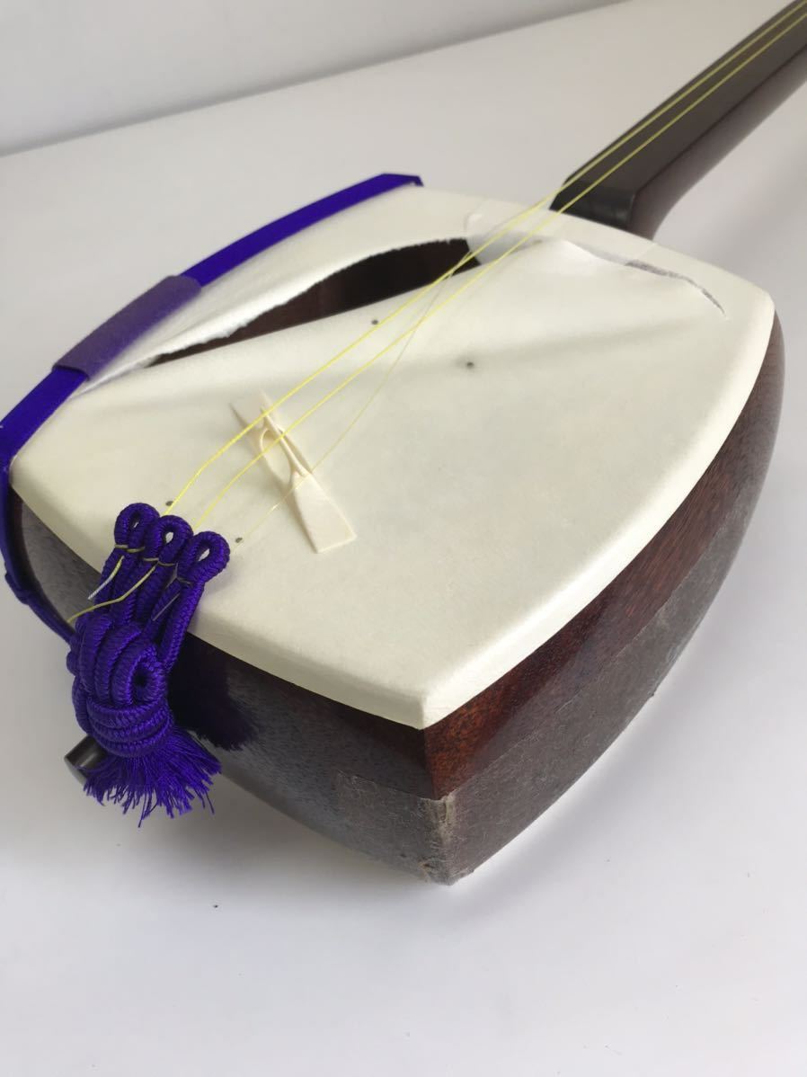 801c7)津軽三味線 紅木 太棹 丸打胴 鼈甲撥 ハードケース付き(検