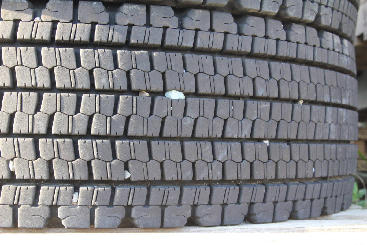 オ1/条件付 2019年 バリ山 地山 BRIDGESTONE V-STEEL STUDLESS W900 ...