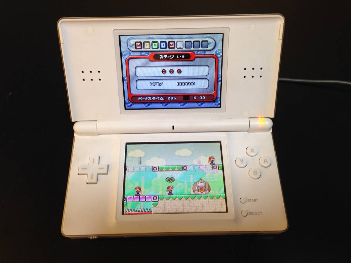 NINTENDO DS Lite クリスタルホワイト　ソフト4本付き