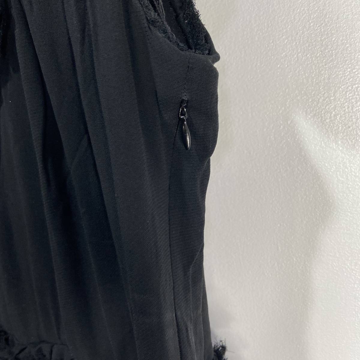 ☆送料無料Bottega veneta☆ボッテガヴェネタ☆フリルワンピース☆イタリア制☆シルク☆黒☆H22