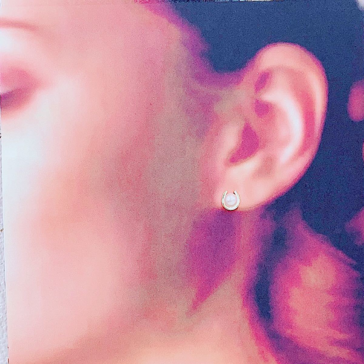 ☆あこや真珠5mm☆パールK18ホースシューモチーフ馬蹄ピアス