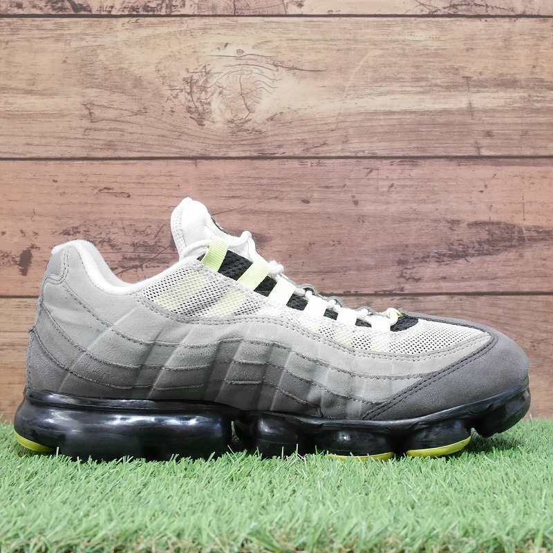 NIKE AIR VAPORMAX 95 ナイキ エア ヴェイパーマックス 95 イエロー