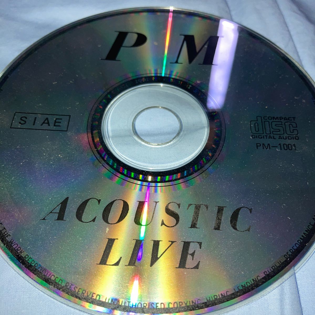 ポールマッカートニーコレクターズCD Unpluggedが主に収録されております。discのみですがプラケースに入れて発送致します