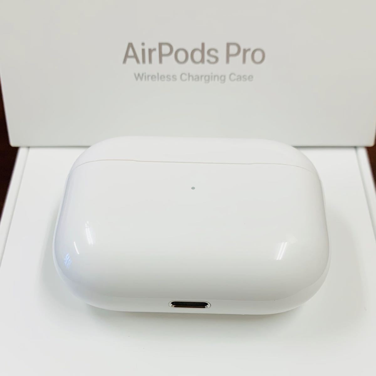 オーディオ機器 イヤフォン メール便指定可能 AirPods Pro 第一世代 ケースあり ホワイト Apple 