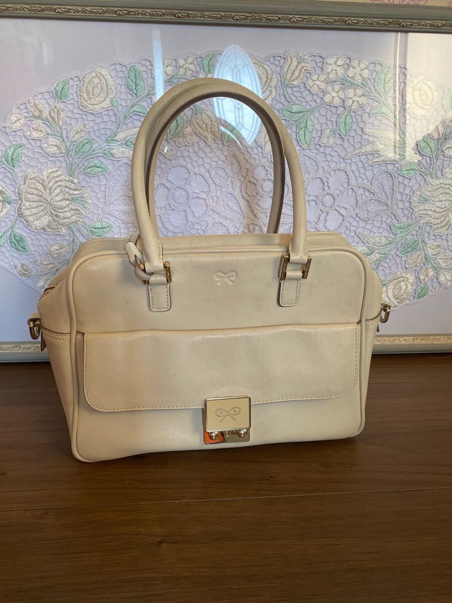 ANYA HINDMARCH アニヤハインドマーチ ショルダー バッグ (ベルト紛失
