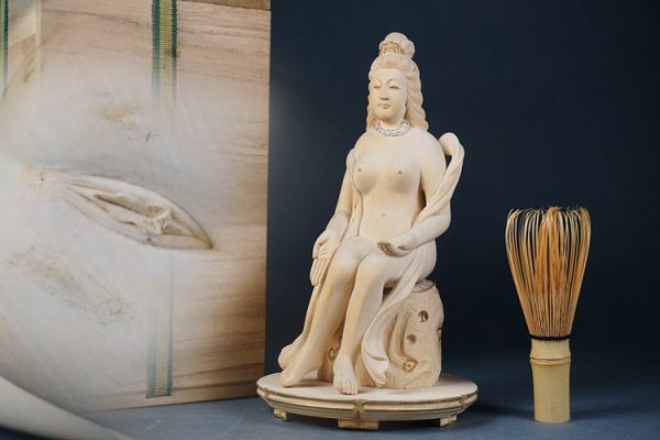 Yahoo!オークション - A-285 木彫細密彫 弁財天 春画 座台付き Yahoo!オークション - A-285 木彫細密彫 弁財天 春画 座台付き