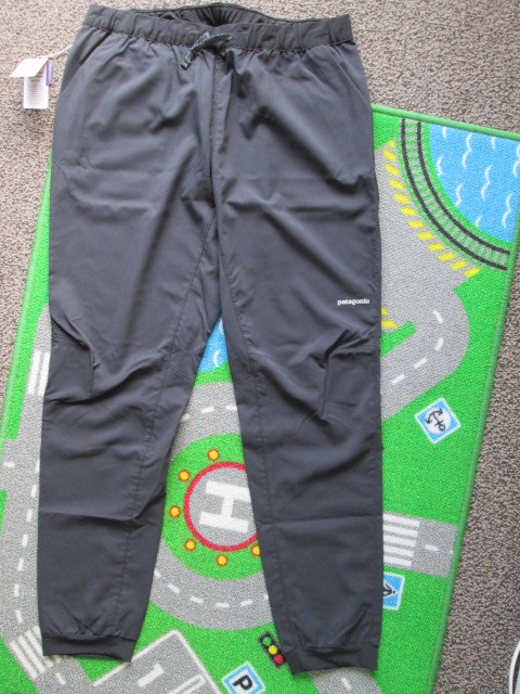 ブラック Patagonia テルボンヌ ジョガーズ 未使用品 L Mens Www Esyav Com ブラック Patagonia テルボンヌ ジョガーズ 未使用品 L Mens Www Esyav Com