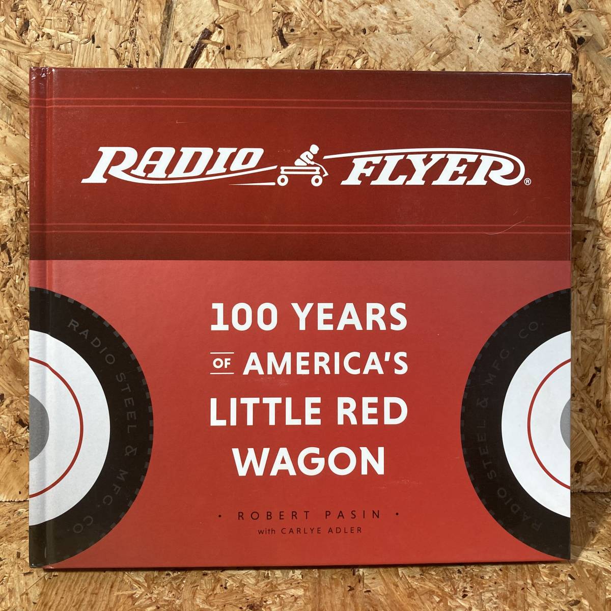 Radio Flyer ラジオ フライヤー 100TH YEARS of AMERICA'S LITTLE RED WAGON 限定 100周年_画像1