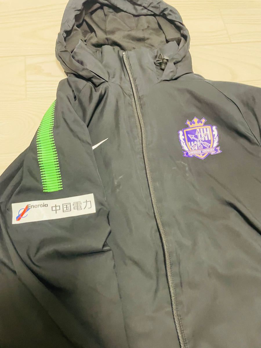 サンフレッチェ広島 選手支給品 ナイキ 上サイズ L NIKE 裏付き サンフレッチェ広島 選手支給品 ナイキ 上サイズ L NIKE 裏付き
