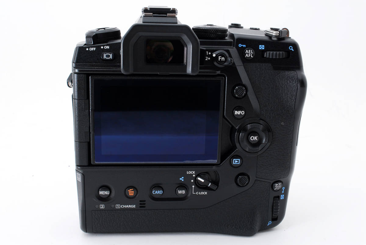 25960円 OLYMPUS オリンパス OM-D E-M1X ミラーレス一眼カメラ 25960円 OLYMPUS オリンパス OM-D E-M1X ミラーレス一眼カメラ