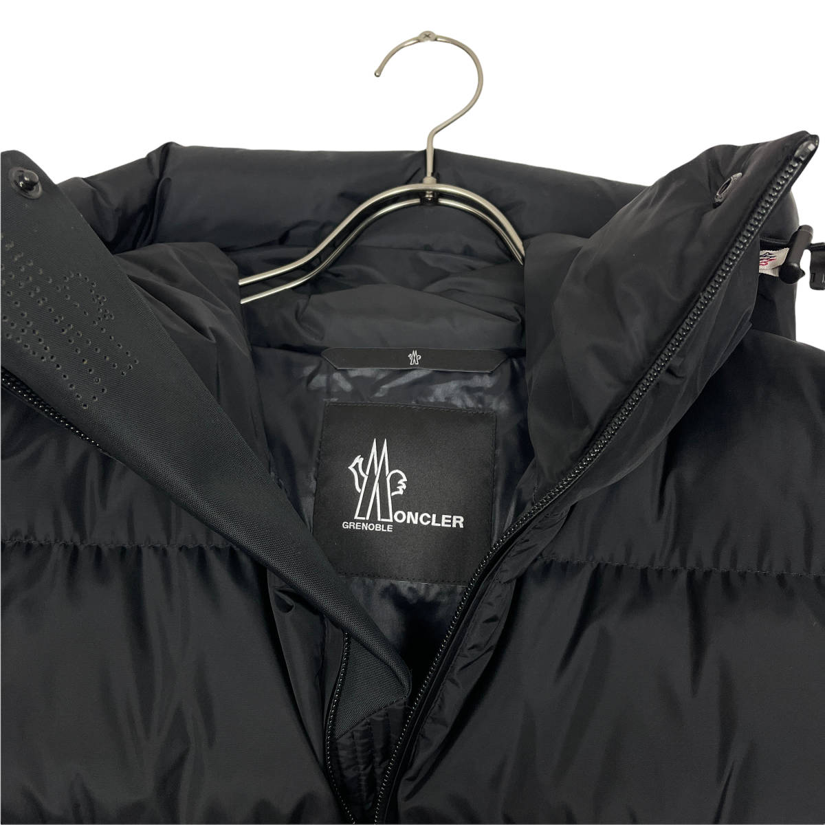 MONCLER GRENOBLE (モンクレール グルノーブル) ISORNO HOODED DOWN JAKCET (black)