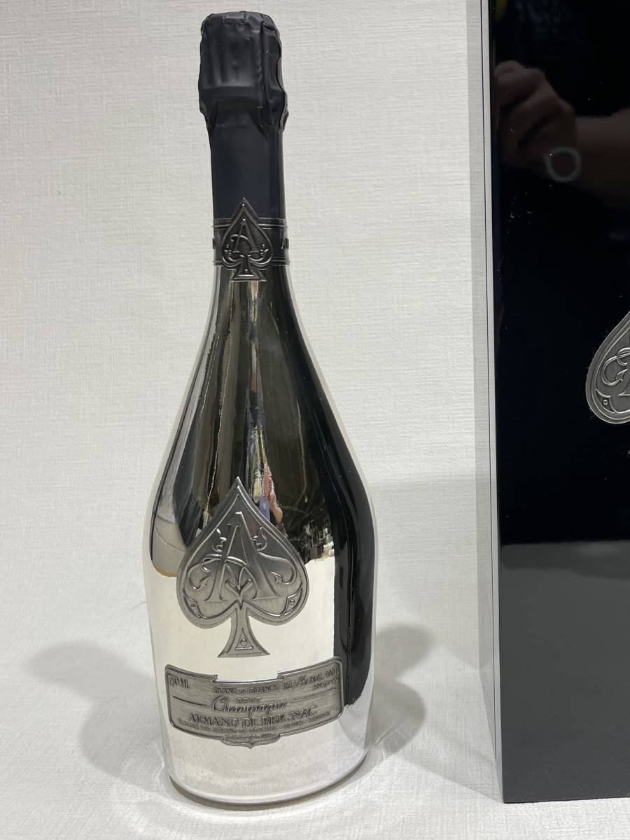 新品 未開栓 ARMAND DE BRIGNAC アルマンドブリニャック ブランド