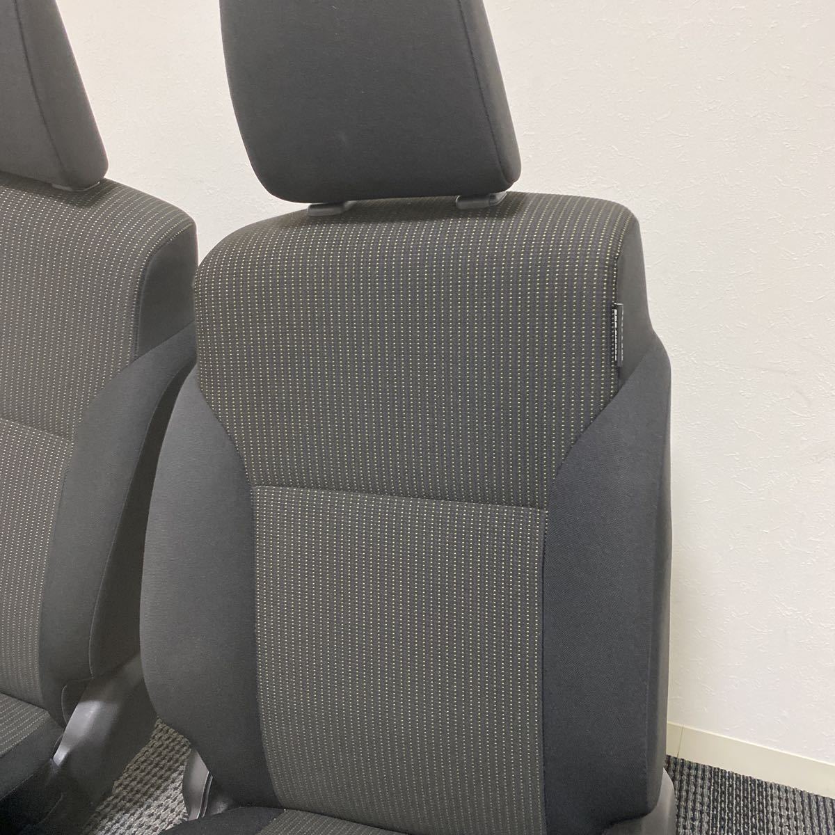 新車外し 超美品 スズキ JB64 ジムニー 純正 運転席 助手席 シート
