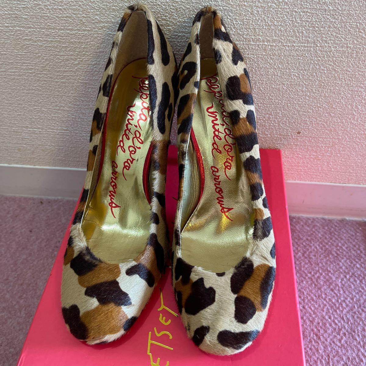 ベッツィ ジョンソン   ，BETSEY JOHNSON ヒール　靴　