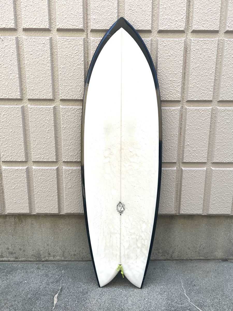 deadkooks riches デッドクークス サーフボード ツインフィッシュ