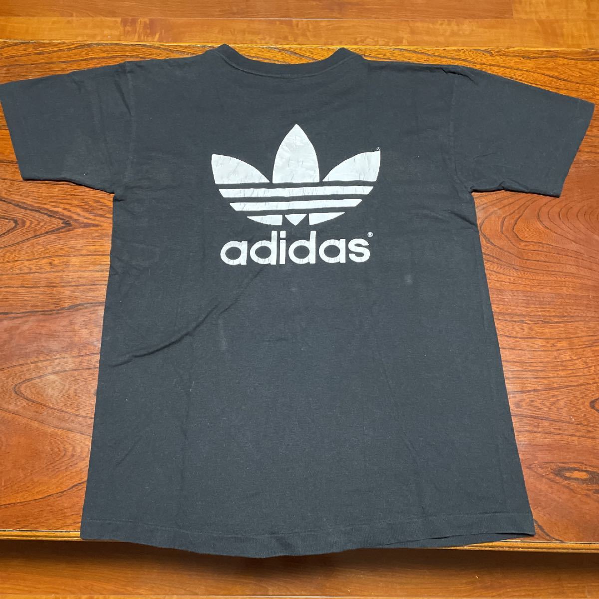 80s〜90s『adidas』アディダス Tシャツ 万国旗タグ　USA製　アメリカ製　 ビンテージ　ヴィンテージ