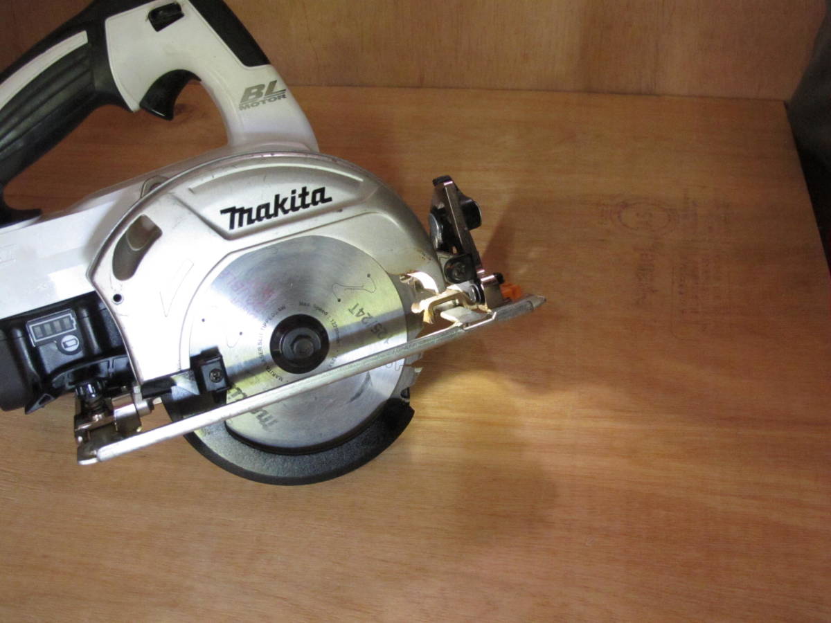 MAKITA マキタ 125mm充電式マルノコ 18V HS471D バッテリー ケース付き