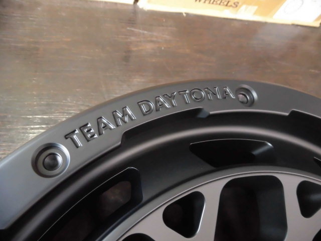 【新品取寄】◆RAYS TEAM DAYTONA M9◆レイズ デイトナ M9◆TOYO オープンカントリー付◆ランドクルーザープラド ハイラックス サーフ FJ_画像5