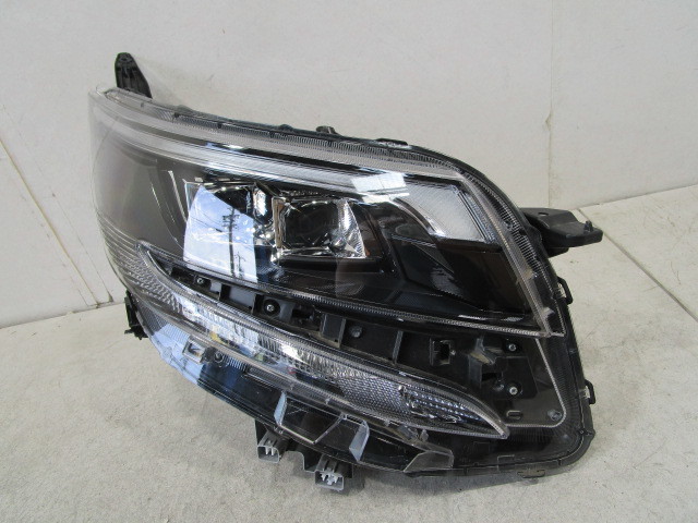 トヨタ ノア ZRR80 後期 純正 LED 右ヘッドライト ccorca.org