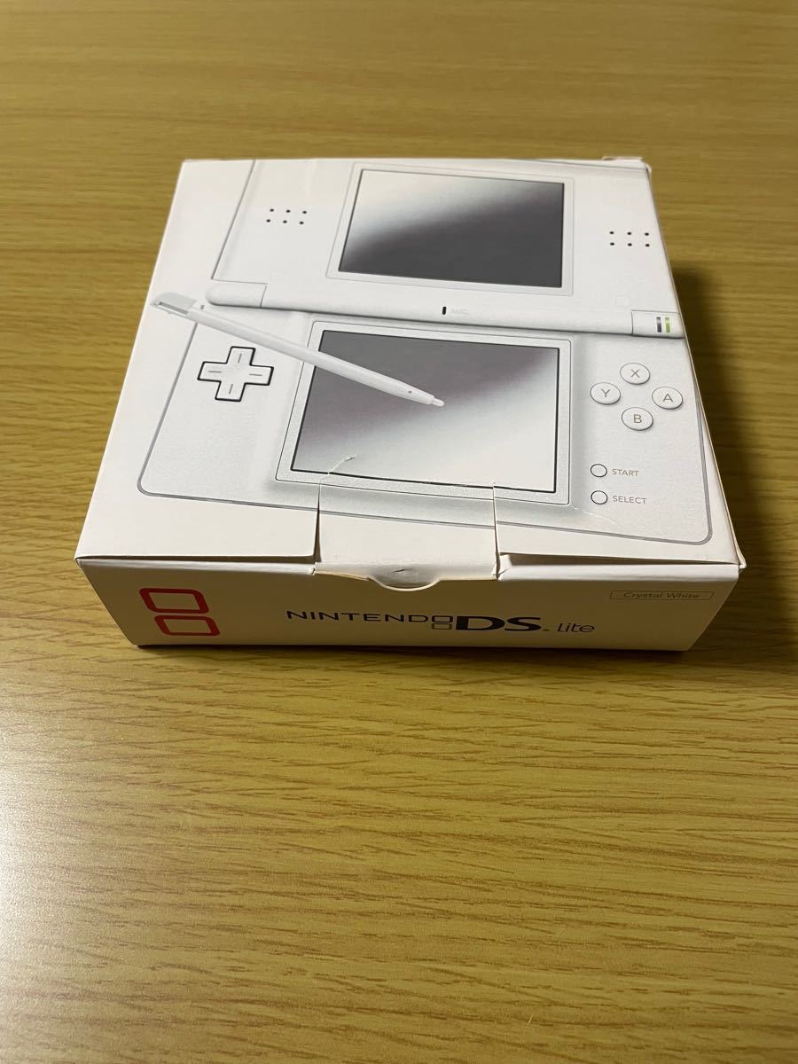 ニンテンドー DS Lite 本体(ホワイト) すぐ遊べるソフト10本付き