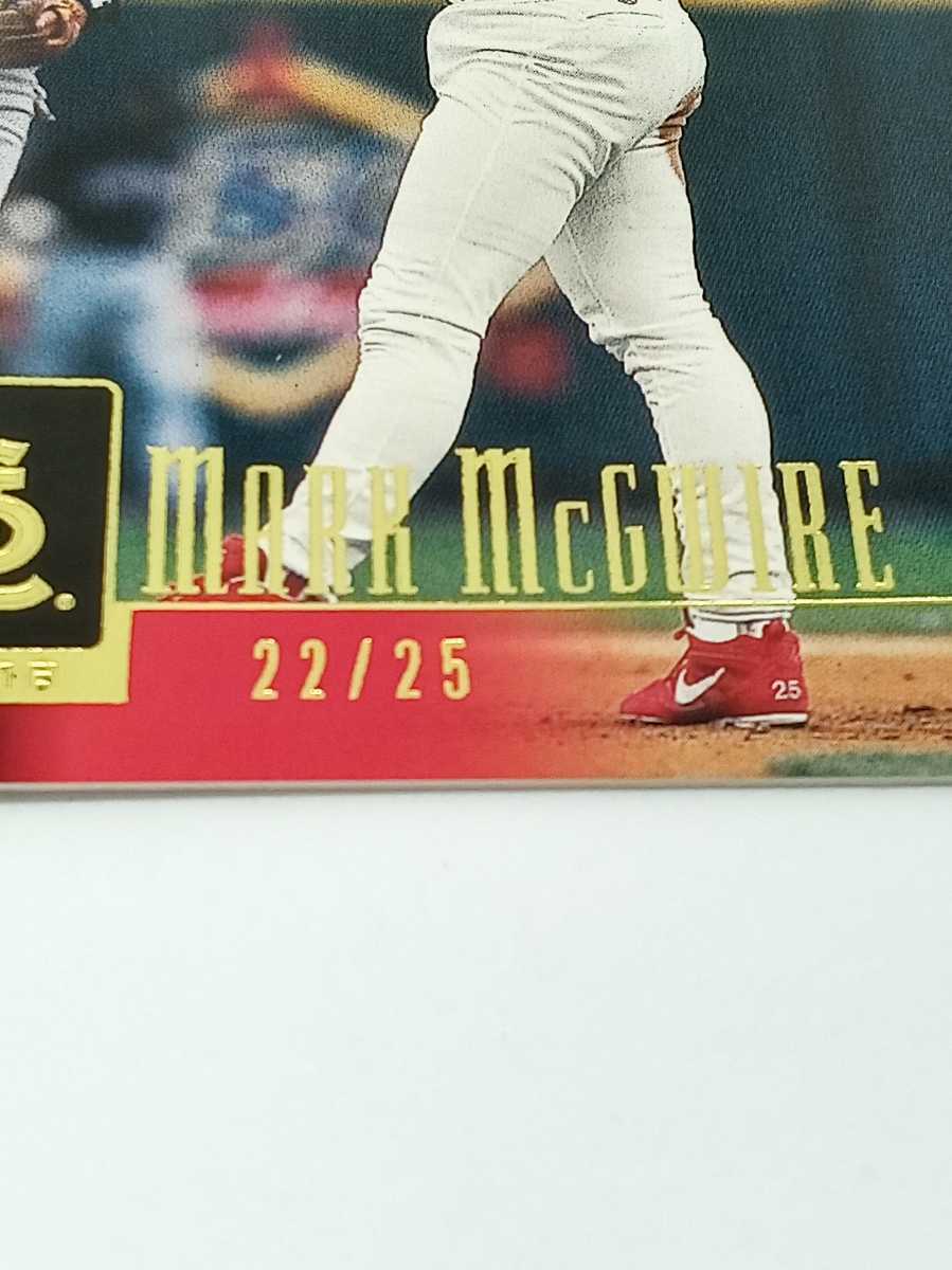 2000UD GOLD UD EXCLUSIVES MARK McGWIRE マーク・マグワイア　22/25_画像3