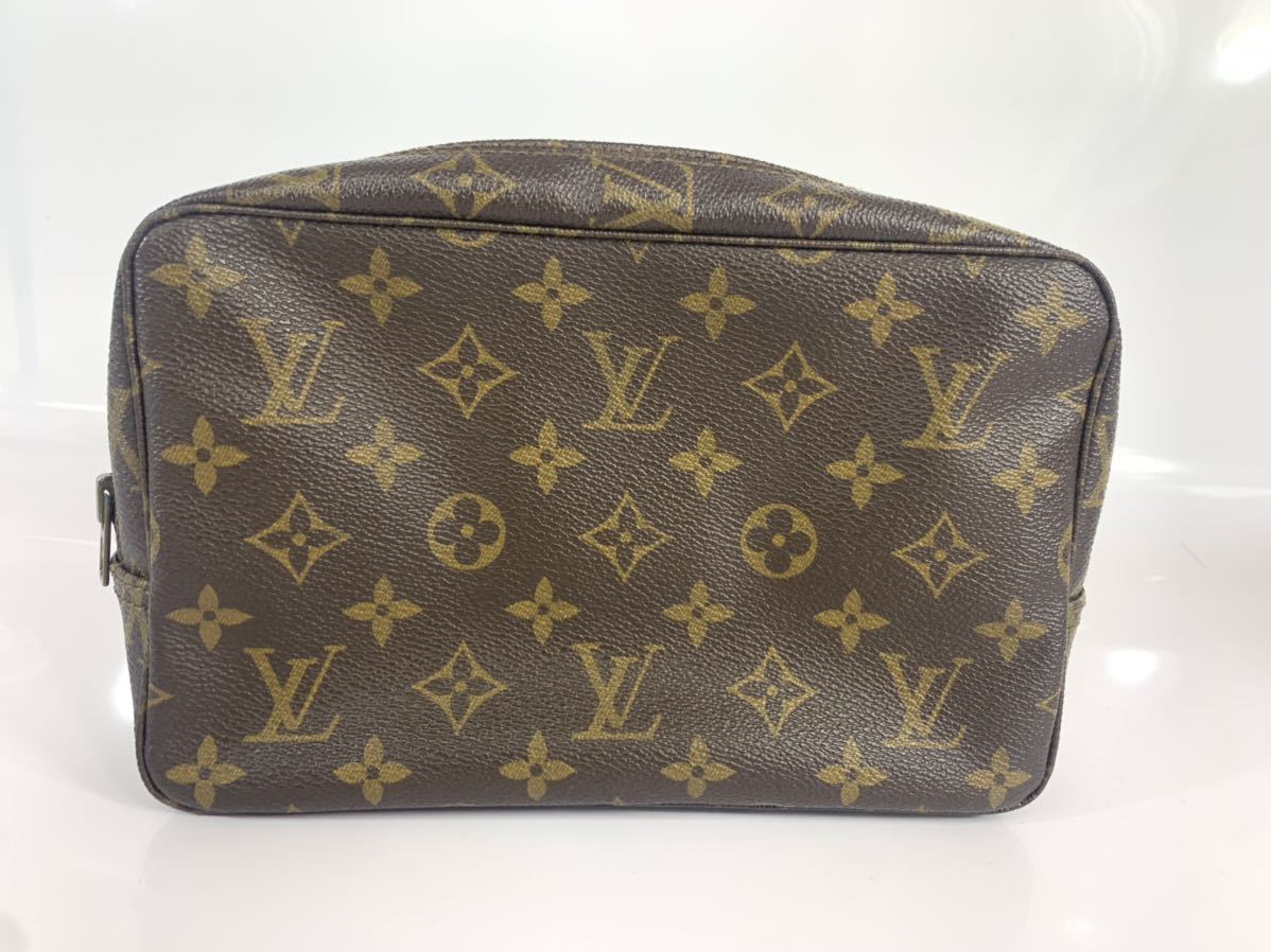 LOUIS VUITTON ルイ ヴィトン モノグラム トゥルース トワレット 23