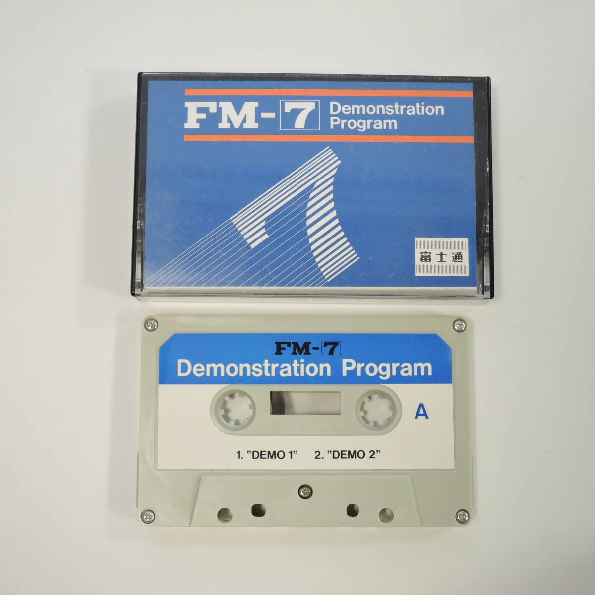 2021年新作入荷 1982年発行 富士通 パーソナルコンピュータ FM-7