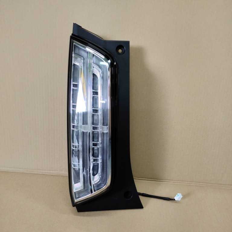 美品N-WGN JH3 純正テールランプ右中古品 ライト、ウィンカー