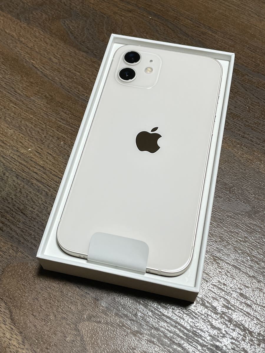 新同品Apple iPhone12 64G 白　au SIMロック解除 _画像2