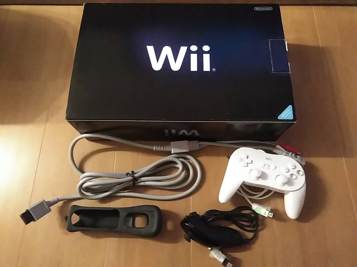 wii本体(黒) グラディウスリバース・魂斗羅リバース他 内蔵 wii本体(黒) グラディウスリバース・魂斗羅リバース他 内蔵
