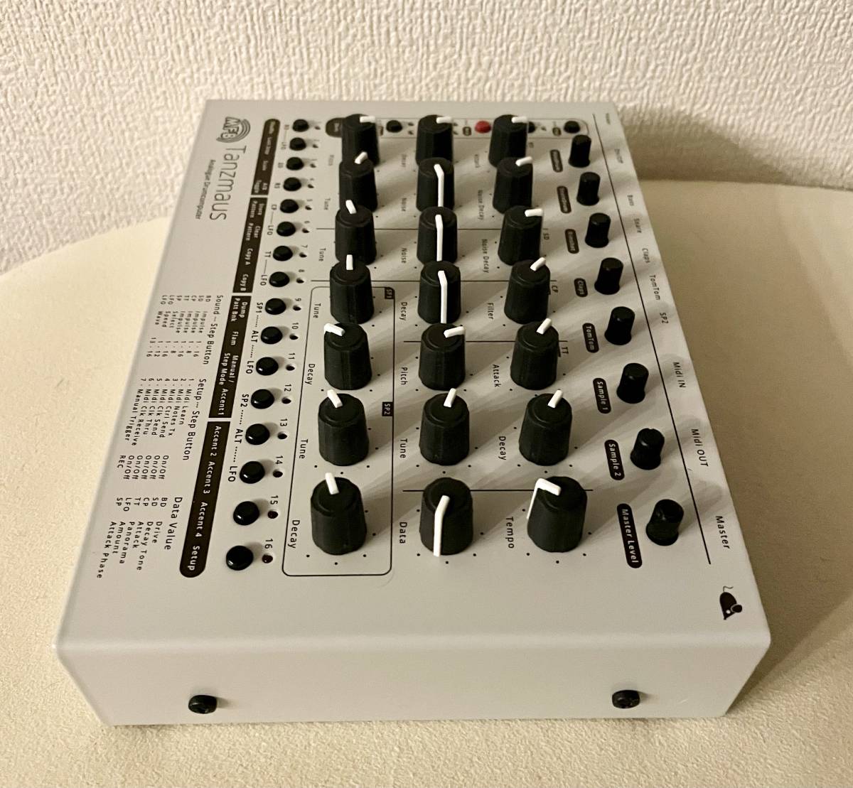 MFB TANZMAUS アナログ ハイブリッド ドラムマシン 808 909(リズム ...