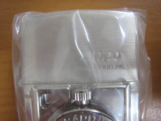 新品 未開封 箱 保証書付 zippo タイムライト 時計付き AN AMERICAN