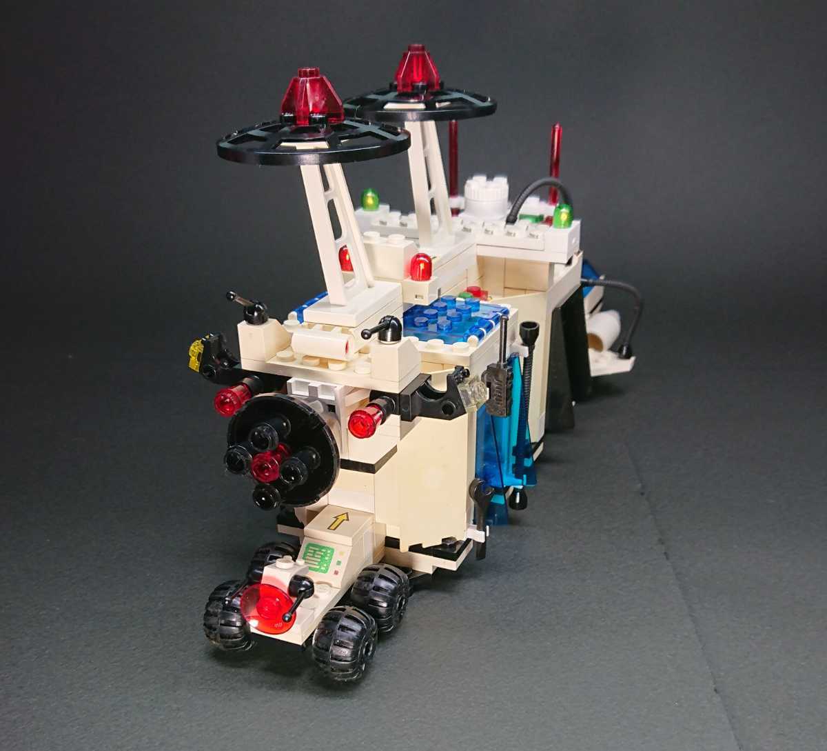 Yahoo!オークション - LEGO《ライト&サウンド付》6783 多目的 Yahoo!オークション - LEGO《ライト&サウンド付》6783 多目的