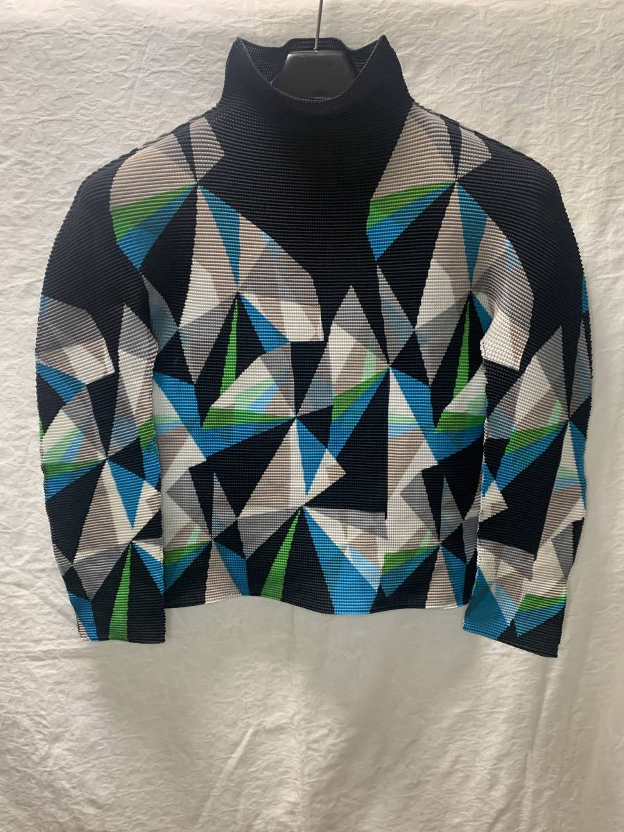 ISSEY MIYAKE me プリーツ カットソー Yahoo!オークション - me ISSEY MIYAKE プリーツカットソー