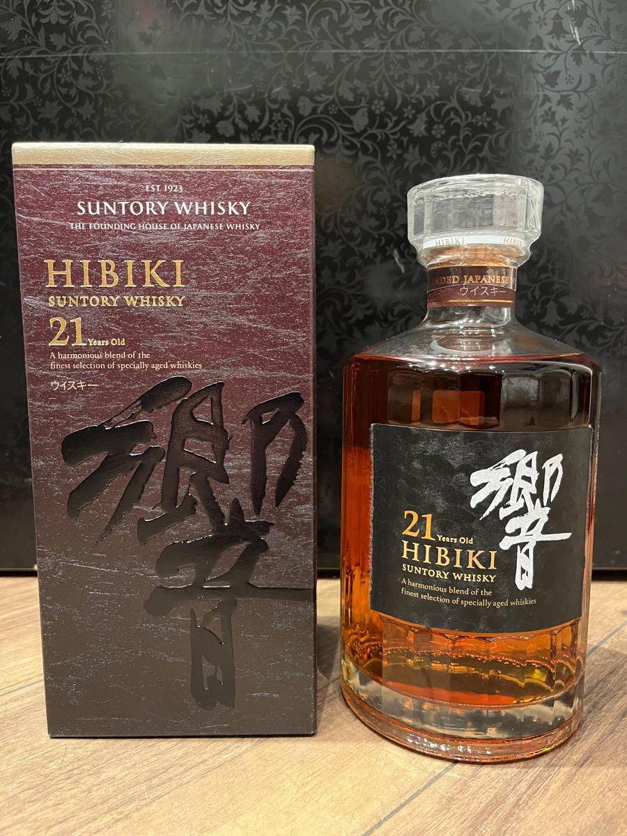 サントリー響21年700ml×1 新品未開封マイレージシールあり箱あり サントリー響21年700ml×1 新品未開封マイレージシールあり箱あり