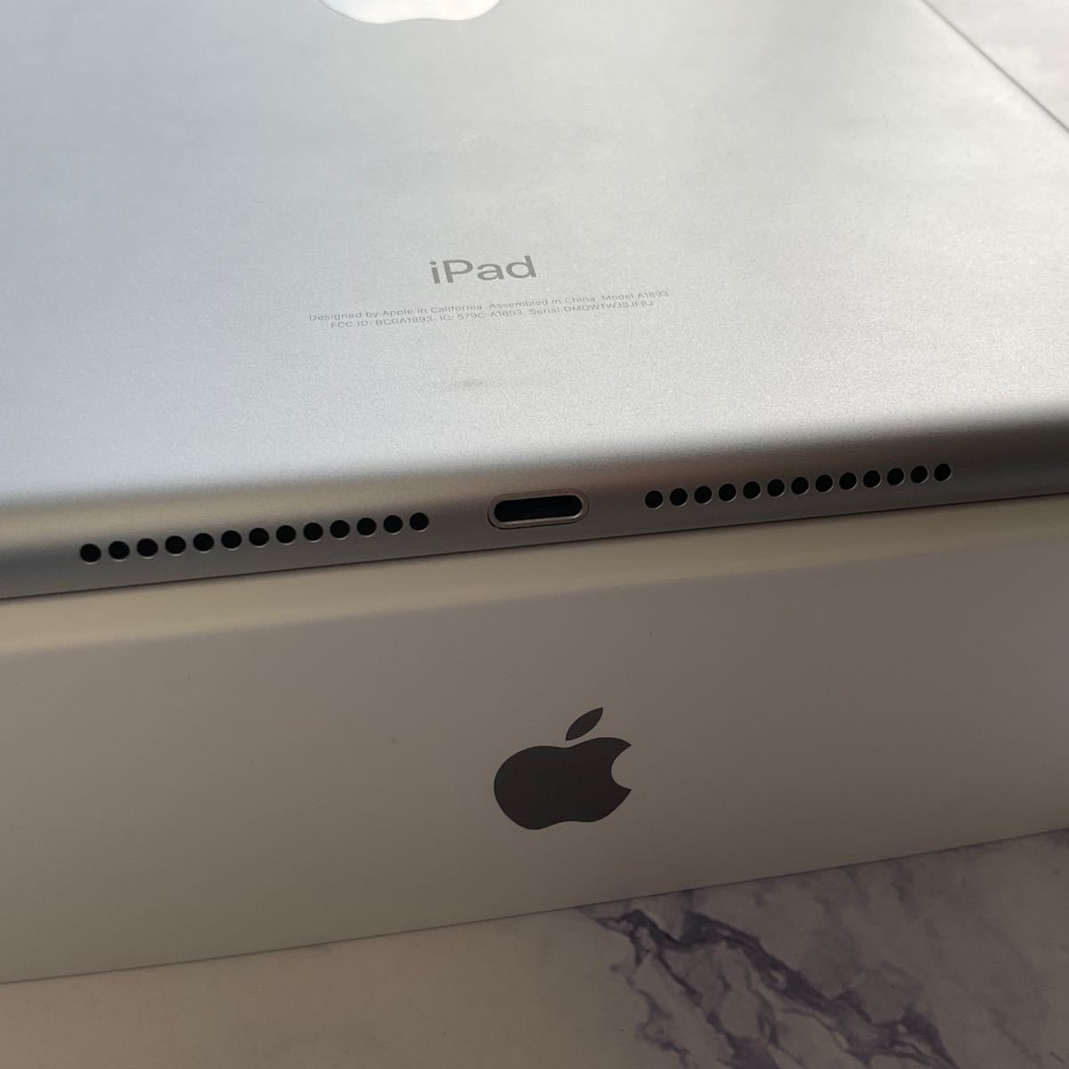 良品】 Apple iPad 第6世代 Wi-Fi 32GB | contifarma.pe