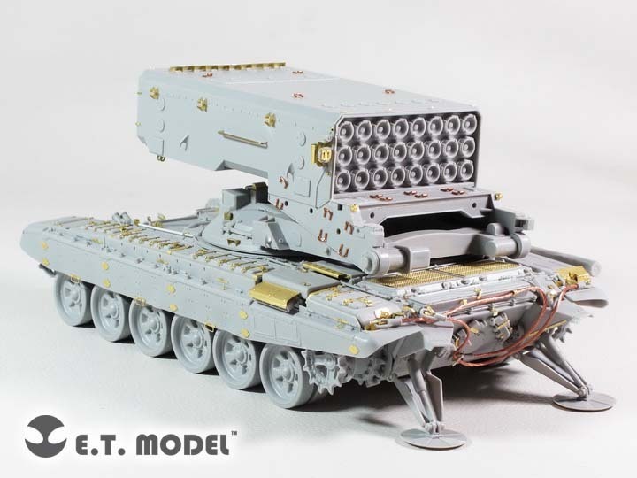 E.T.model E35-230 1/35 ロシア TOS-1A 多連装ロケットランチャー(トランぺッター 05582用）_画像3