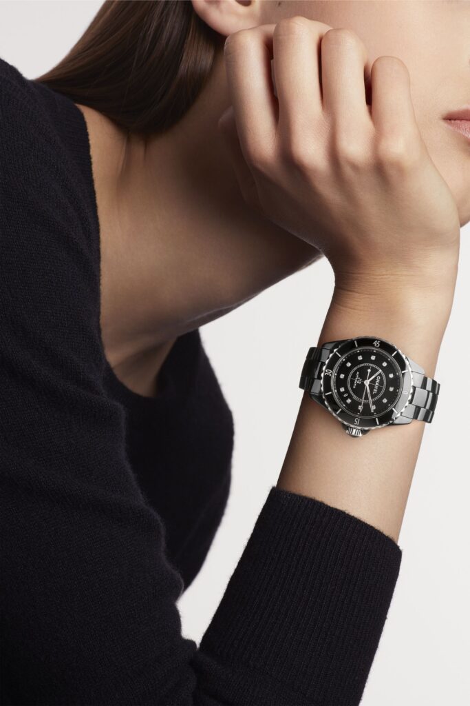【美品/保証書有】CHANEL J12 H5702 保存箱付き メンズ 自動巻き 腕時計