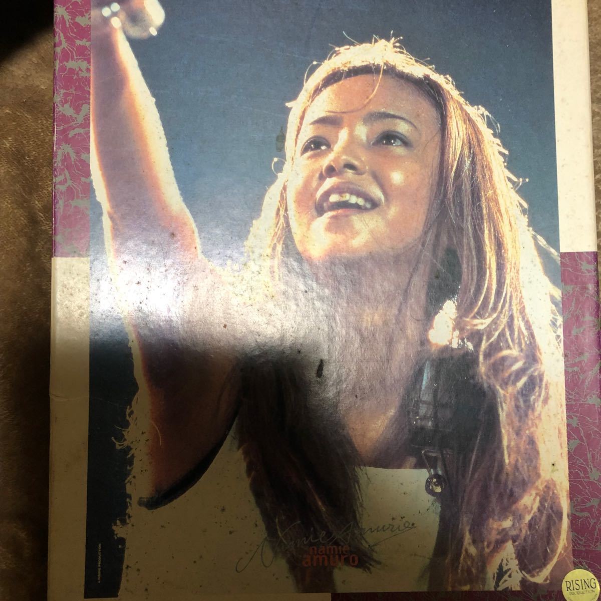 安室奈美恵18の時の500ピースジグソーパズルもう二度と手に入りません。安室奈美恵好きならば必見です。