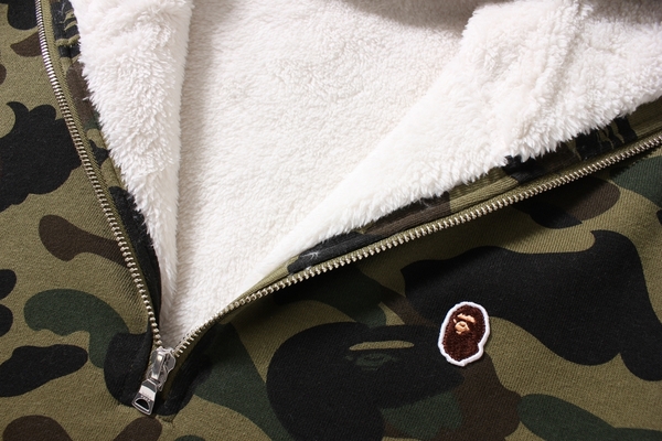 新品 正規品 17AW A BATHING APE 1ST CAMO SHARK SHERPA PULLOVER HOODIE Mサイズ カモ シャーク パーカー エイプ ベイプ_画像3