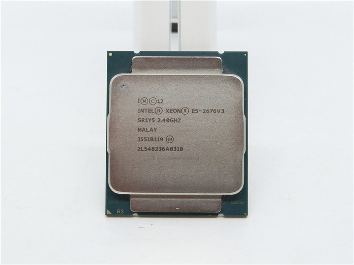 中古　Intel Xeon E5-2676V3　 SR1Y5 　2.4GHZ　動作不良　ジャンク品 　　　送料無料_画像1