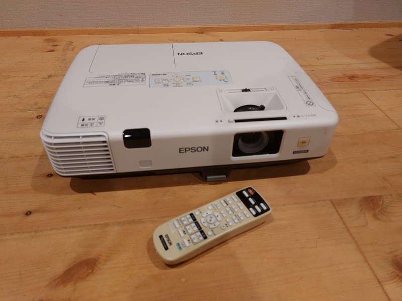 ◇EPSON/液晶プロジェクター/EB-1940W/ランプ使用時間779H/3LCD/4200