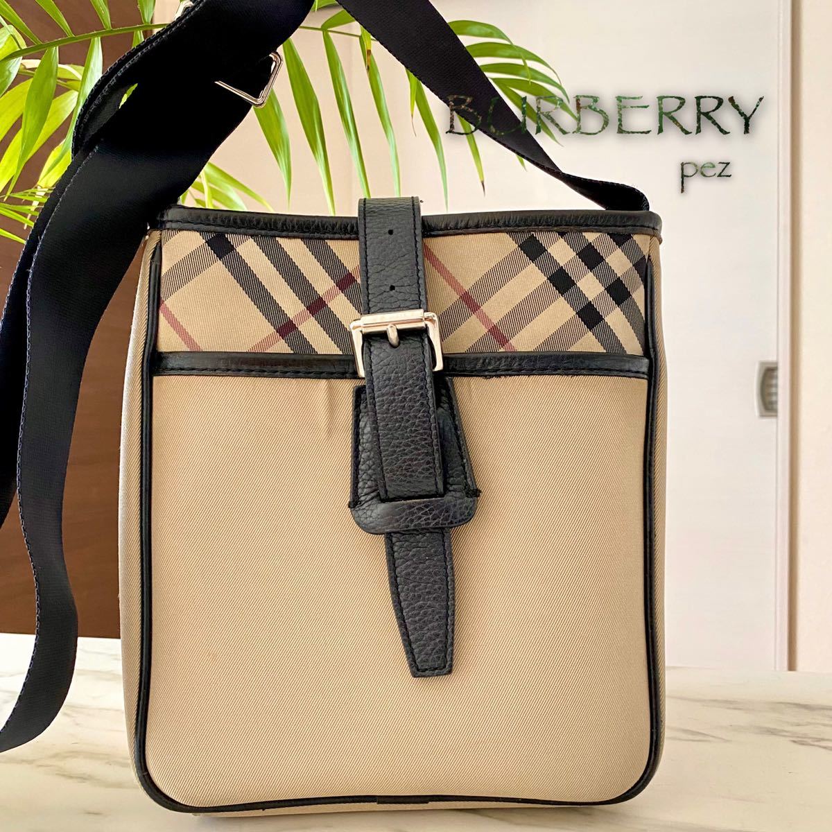 正規品 BURBERRY バーバリー レザーショルダーバッグ＊ノバチェック レディース メンズ 牛革 本革 ブラック 黒 ブラウン 肩掛け 斜め掛け 