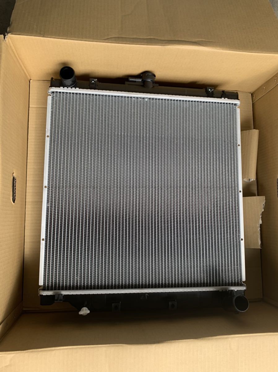 トヨタ純正 ラジエーター ランクル70 ランドクルーザー 77 1HZエンジン