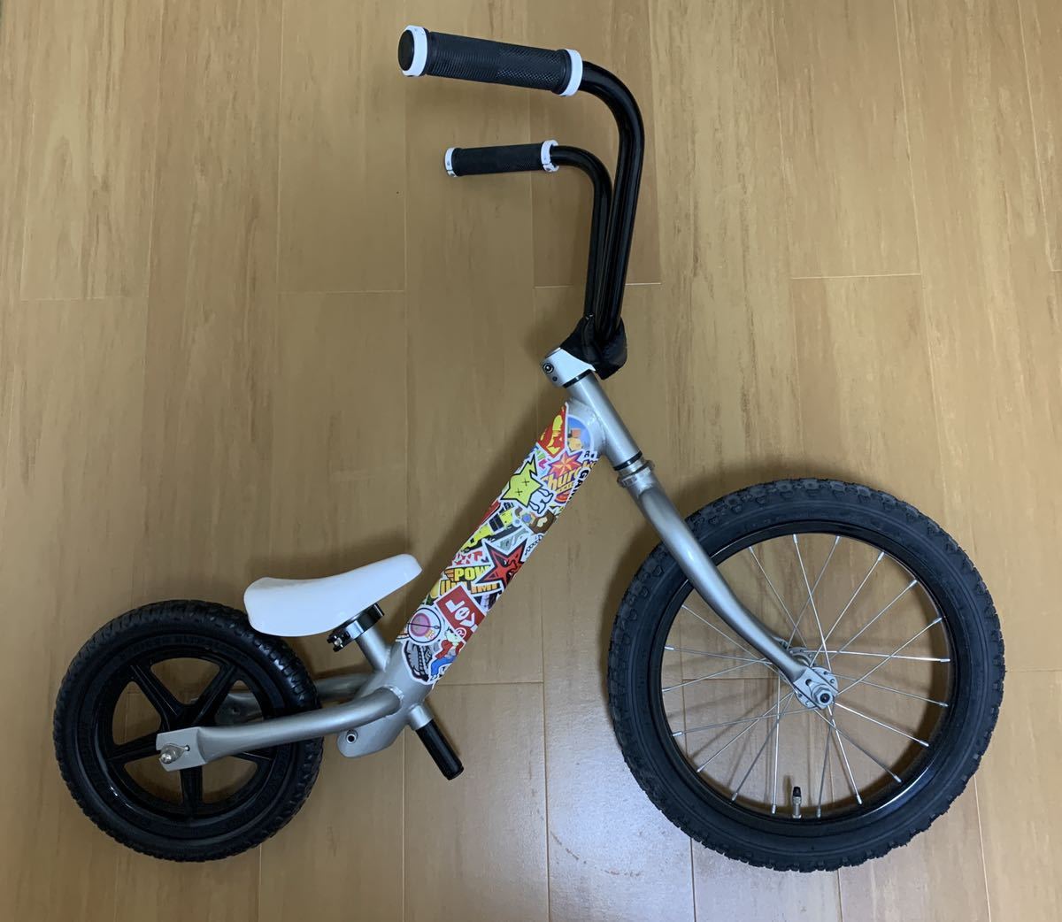 美品　ストライダー STRIDA カスタム　インチアップ