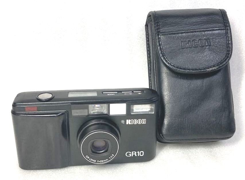 ☆完動・とても綺麗☆Ricoh GR10 DATE BLACK リコーフィルムカメラ
