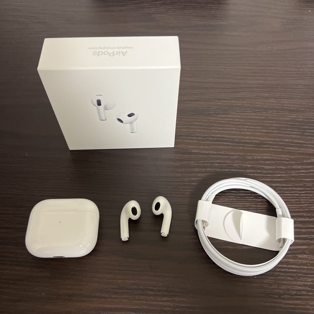 Apple AirPods 第3世代 ワイヤレスイヤホン ブルートゥースイヤホン